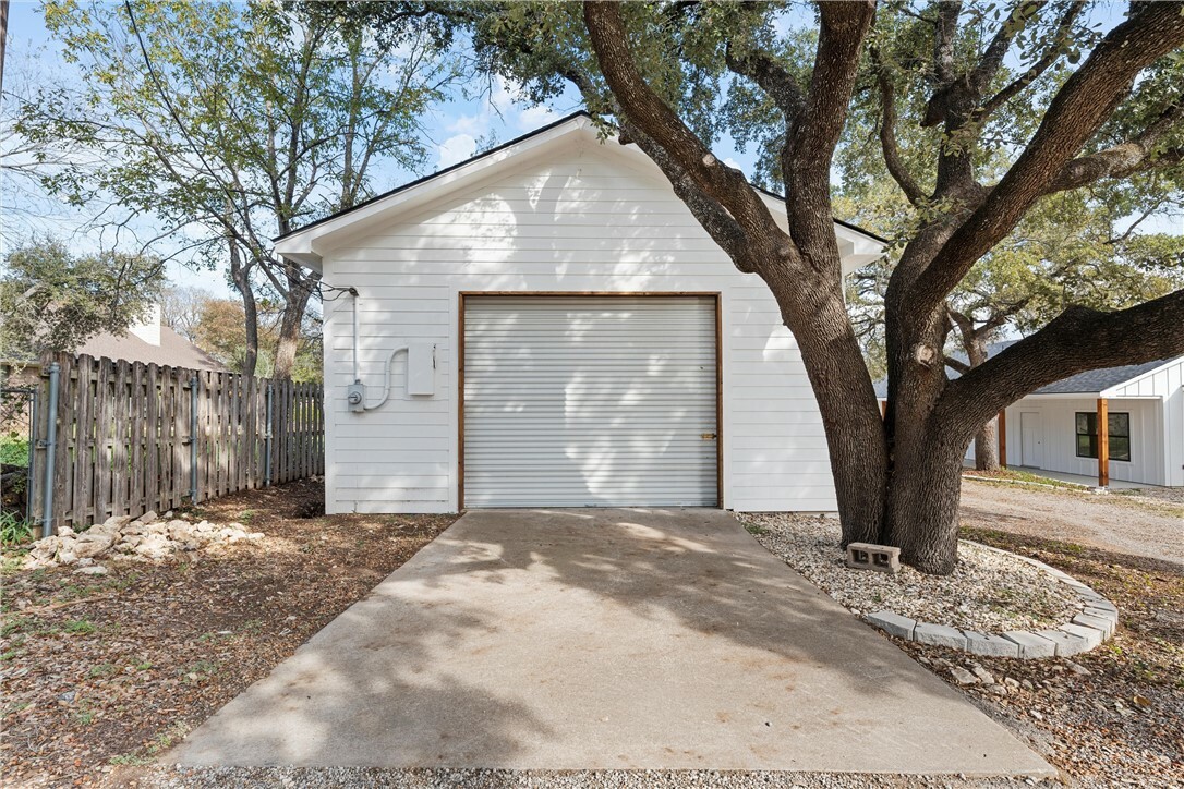 Property Photo:  116 Cr 1731  TX 76634 