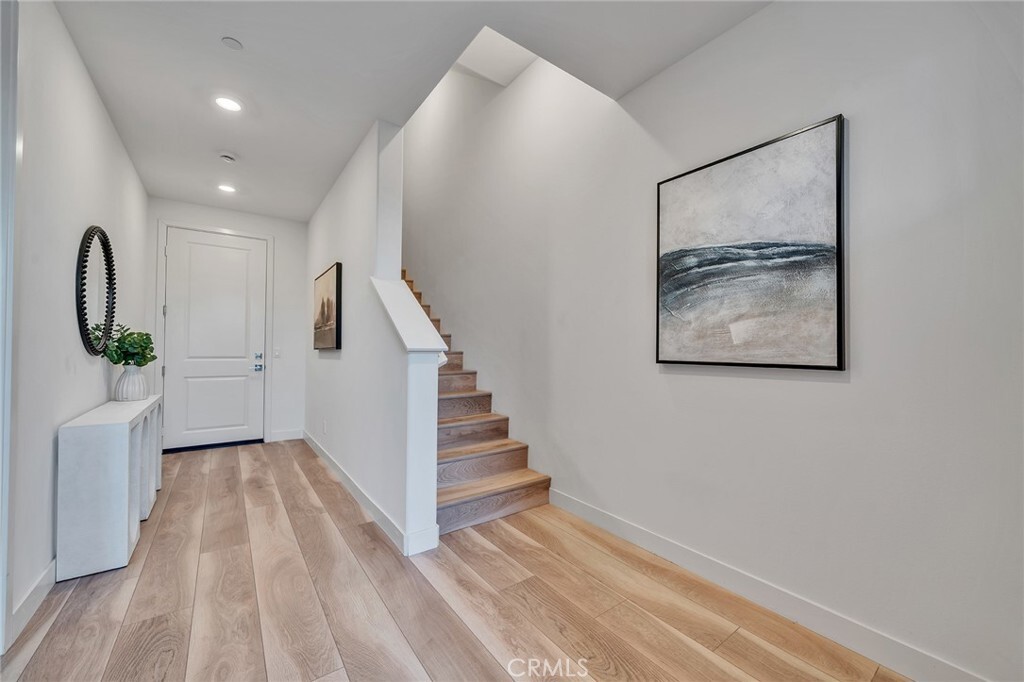 Property Photo:  285 Lynx  CA 92618 