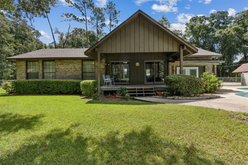 Property Photo:  86254 Pages Dairy Road  FL 32097 