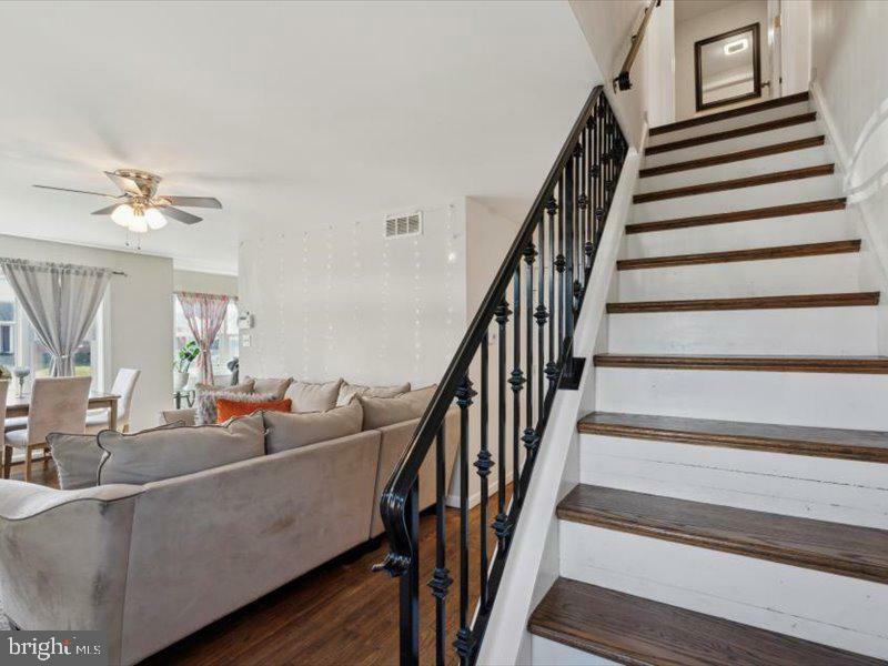 Property Photo:  1448 Arline Avenue  PA 19001 