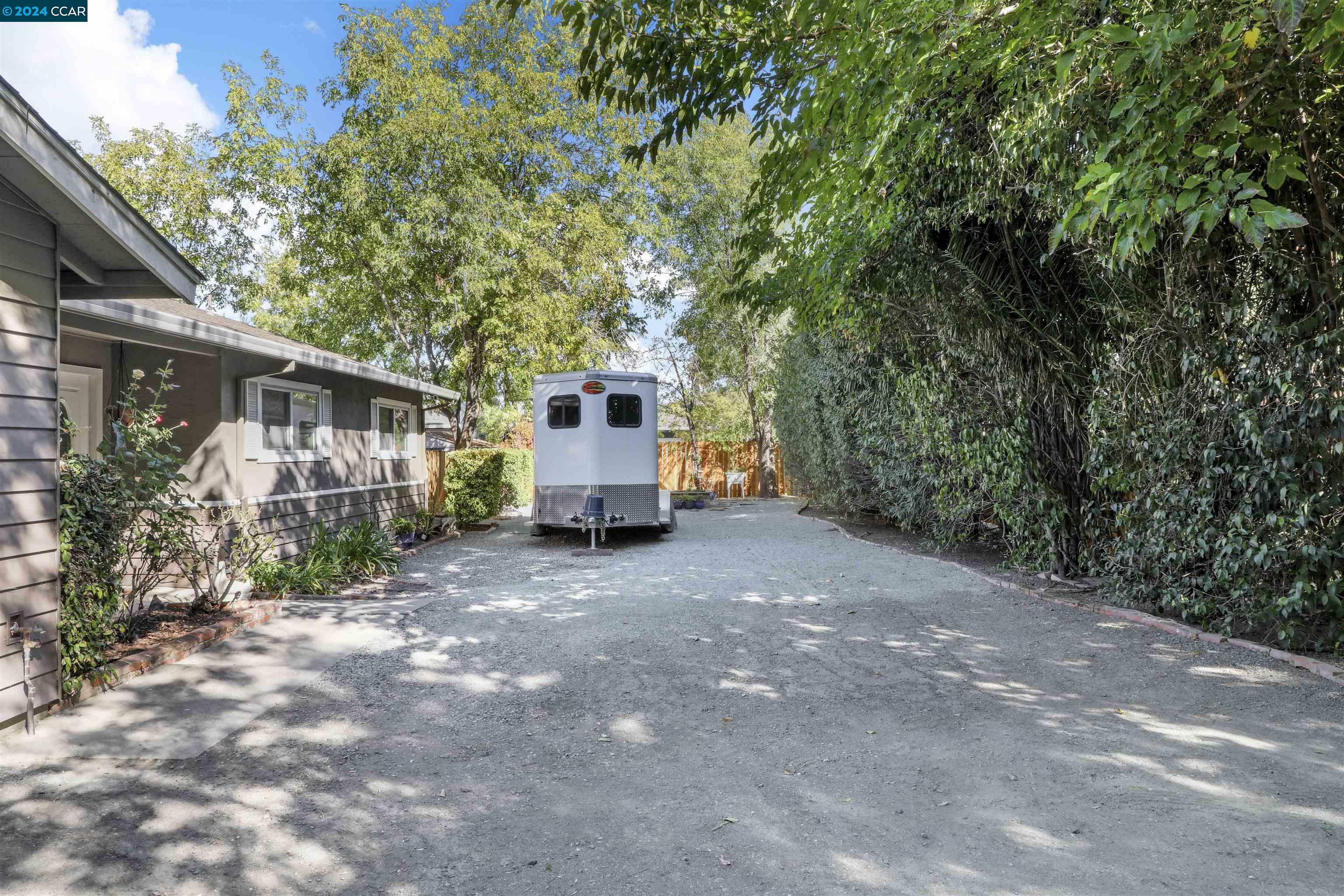 Property Photo:  3496 Sanford St  CA 94520 