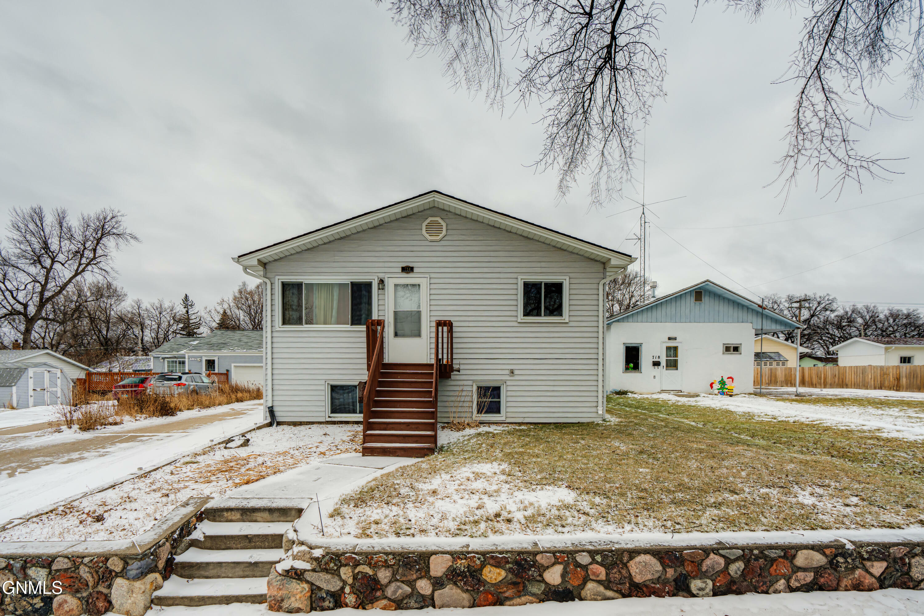 Property Photo:  714 13th Street  ND 58501 