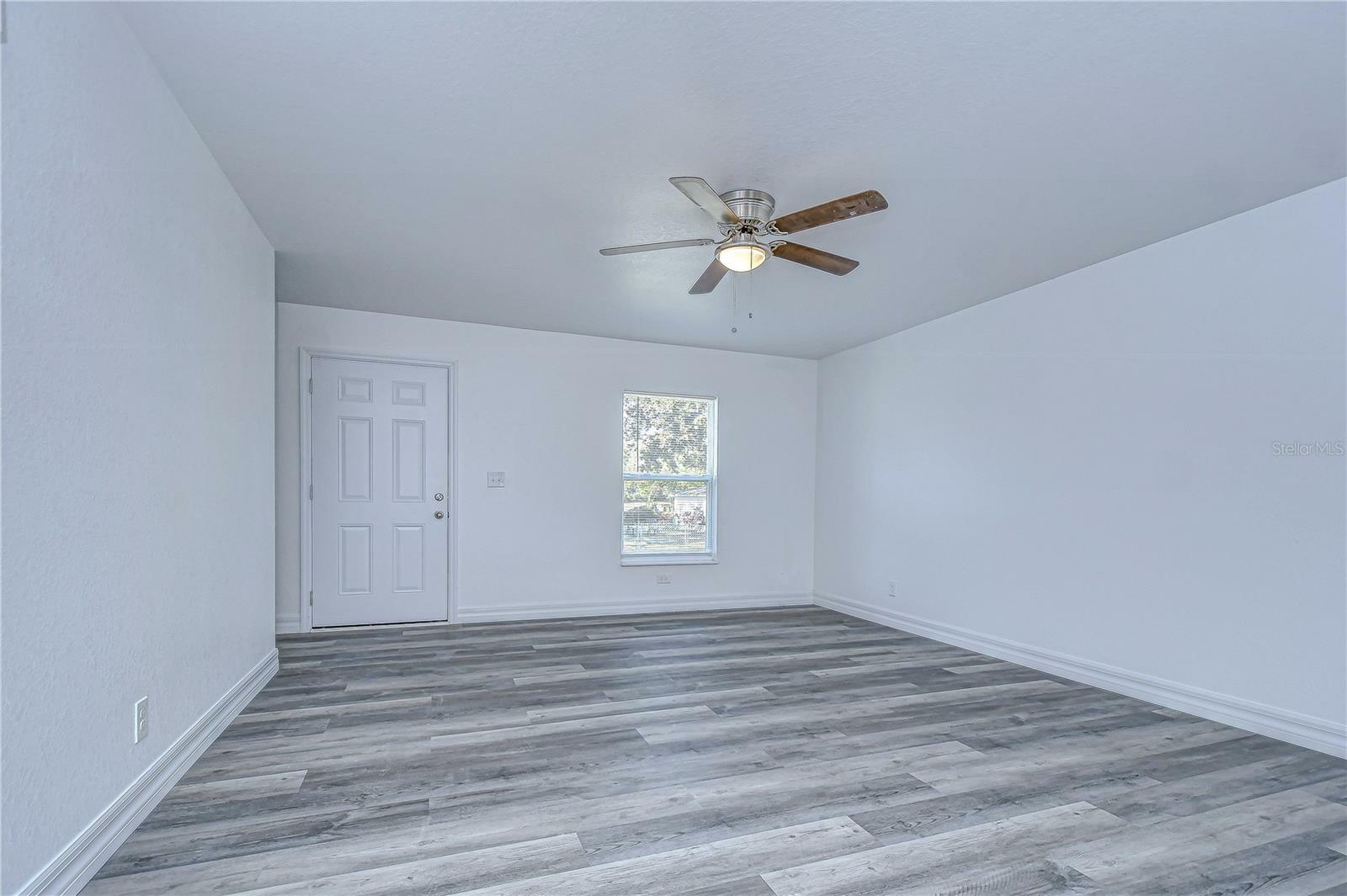 Property Photo:  1725 Blossom Circle W  FL 33805 