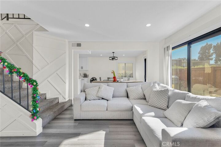 Property Photo: 13825 Beaver Street 76 CA 91342