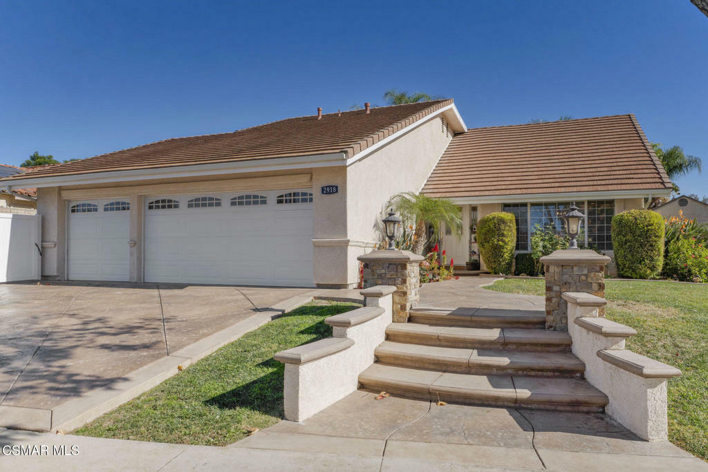 Property Photo:  2918 Topaz Avenue  CA 93063 