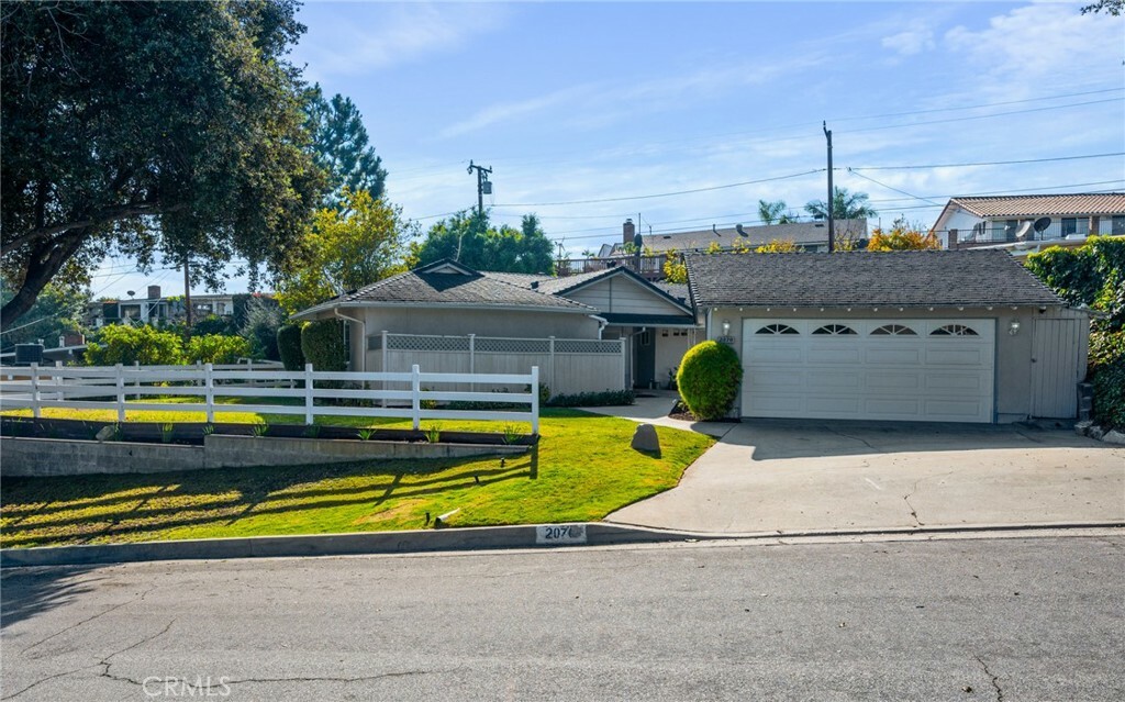 Property Photo: 2070 Noble View Drive CA 90275