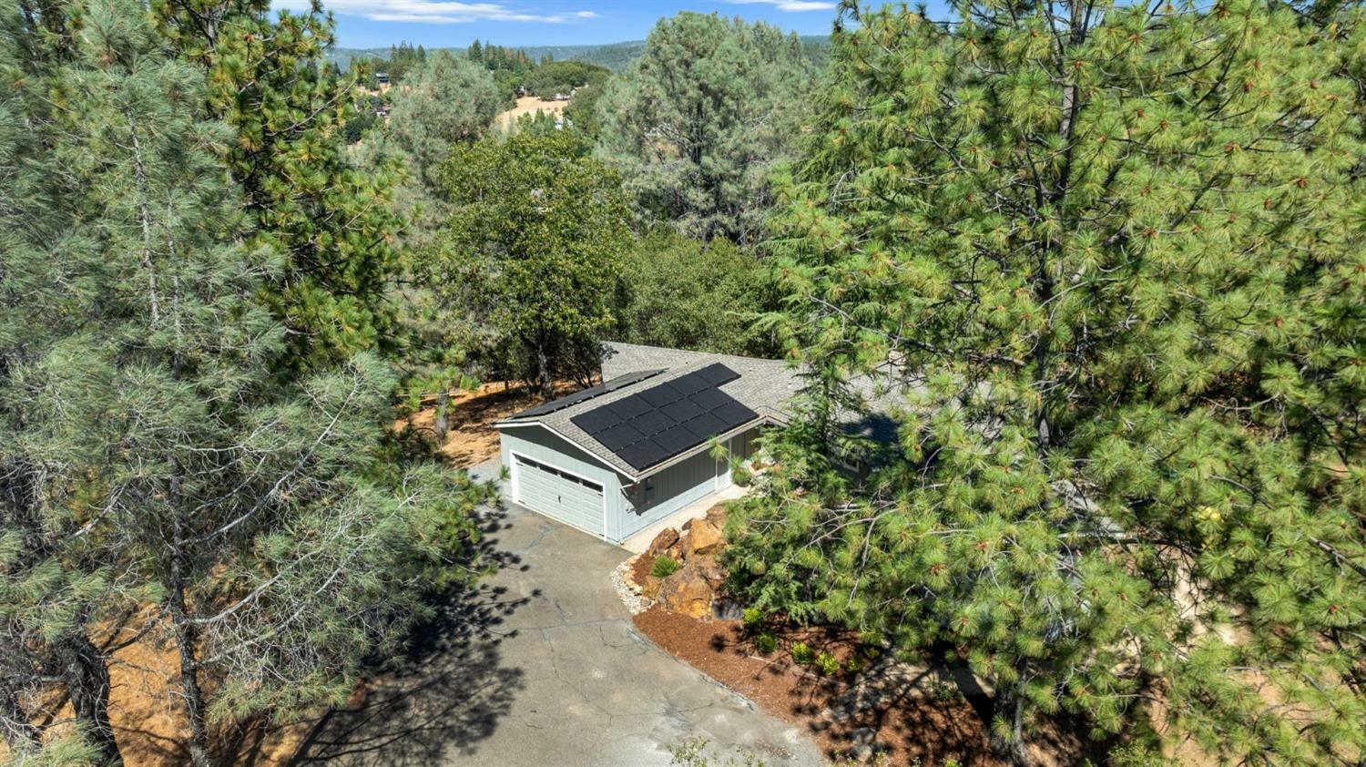 Property Photo:  2408 Cascade Trail  CA 95614 