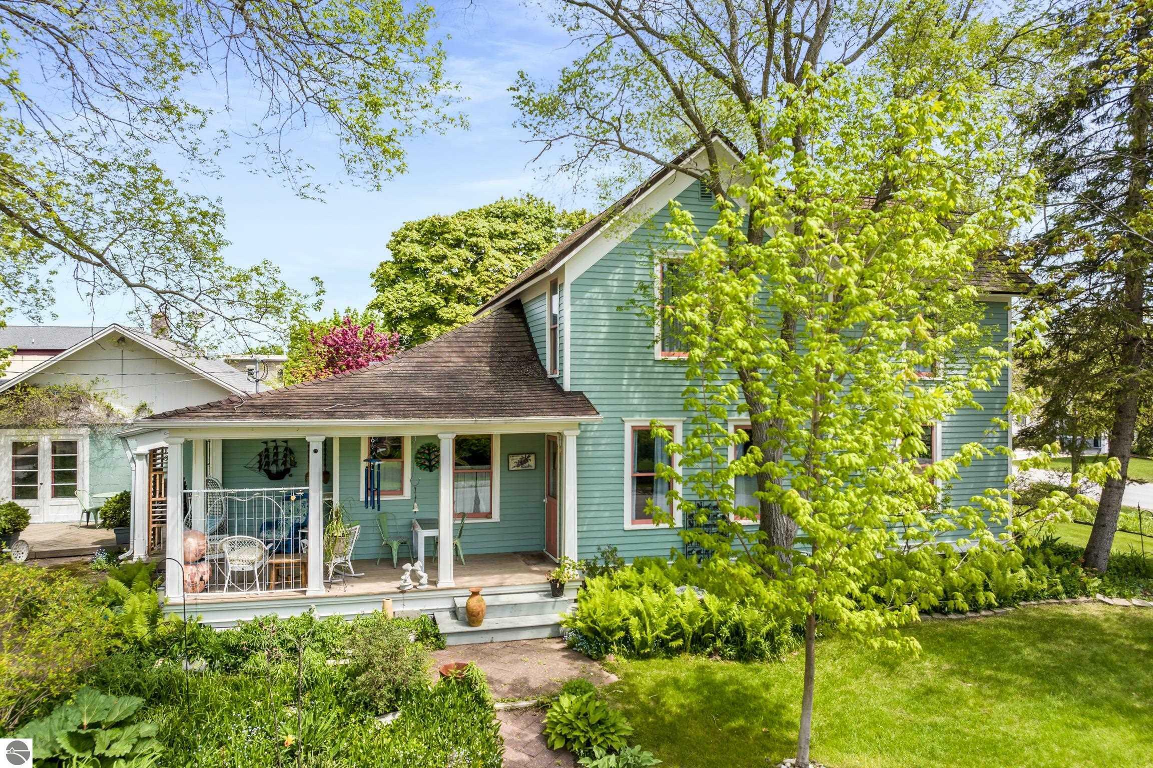 Property Photo: 214 Traverse MI 49629
