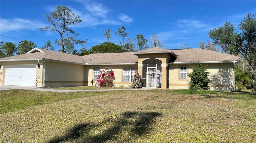 Property Photo: 4205 27th Ave NE FL 34120