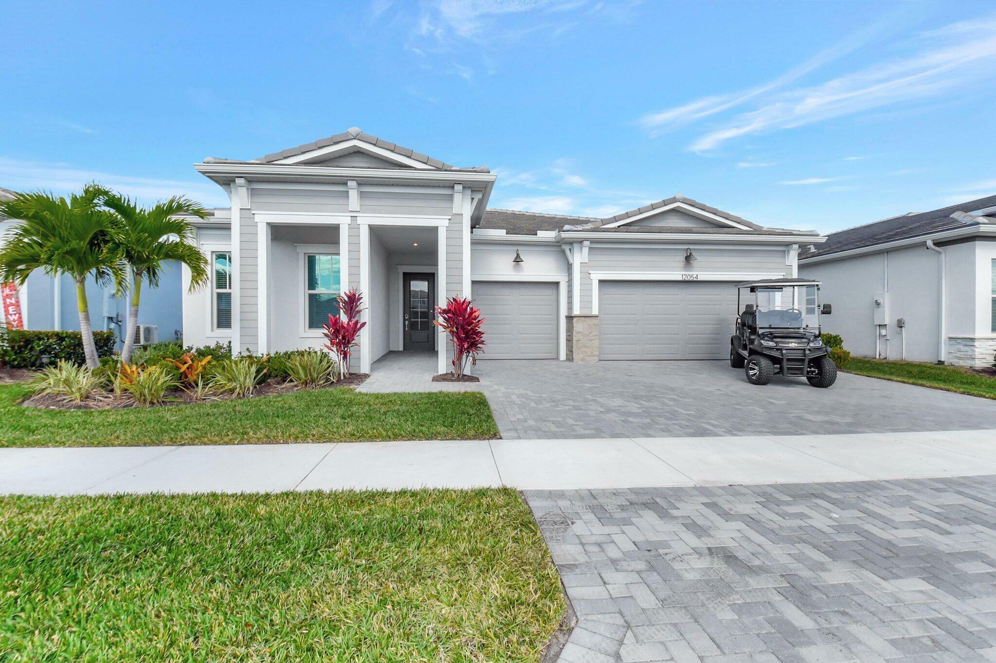 Property Photo: 12054 SW Viridian Boulevard FL 34987