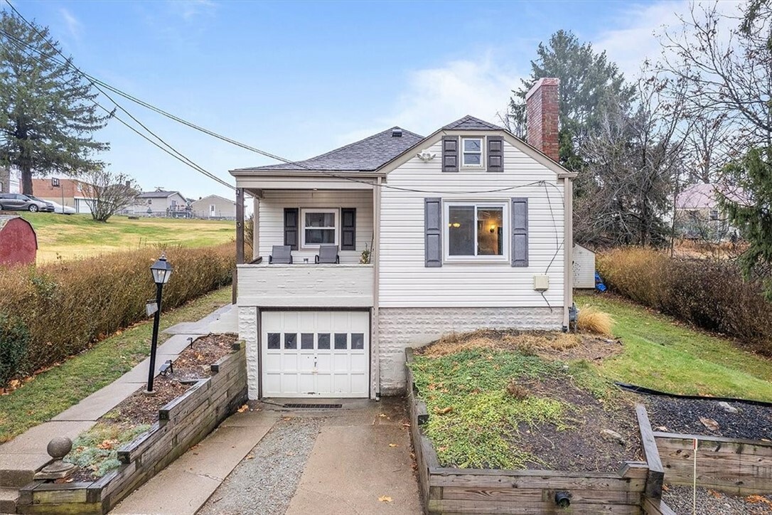 Property Photo:  441 Marzolf Rd  PA 15209 