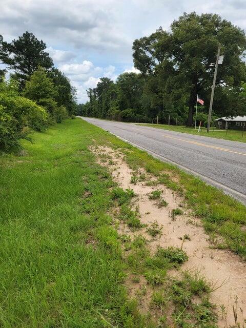 Property Photo: 682 Williams Road FL 32433