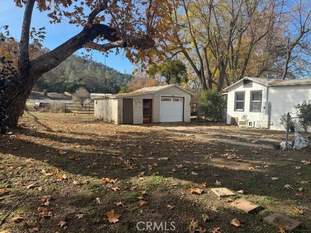 Property Photo: 7050 Sycamore Road CA 93422