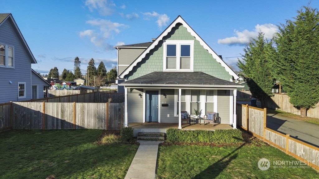 Property Photo:  313  Short Columbia Street  WA 98272 