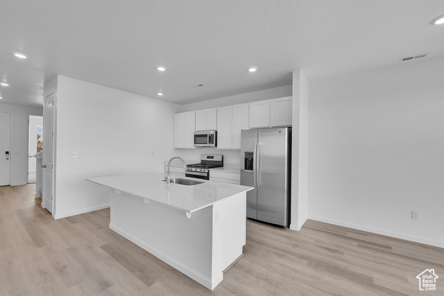 Property Photo: 458 W Lefty Ln 1129 UT 84074