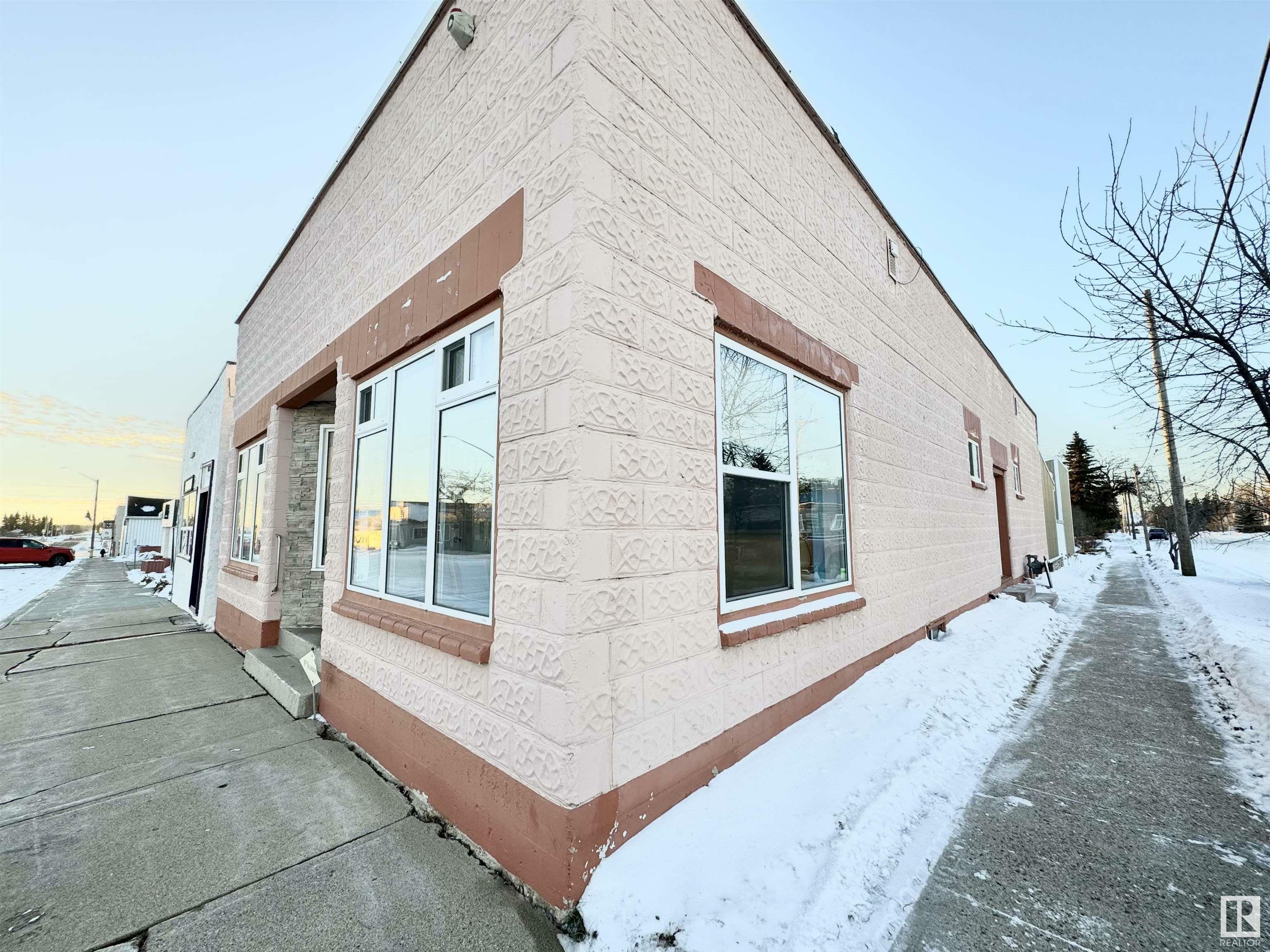 Property Photo: 4924 50 Street AB T0B 2C0