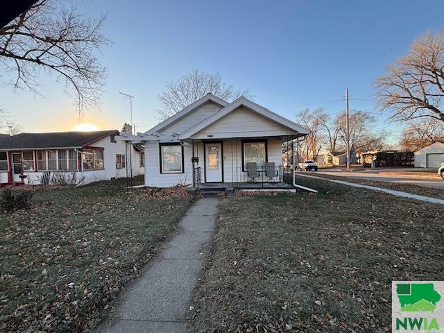 Property Photo:  2137 Dewey St  IA 51109 