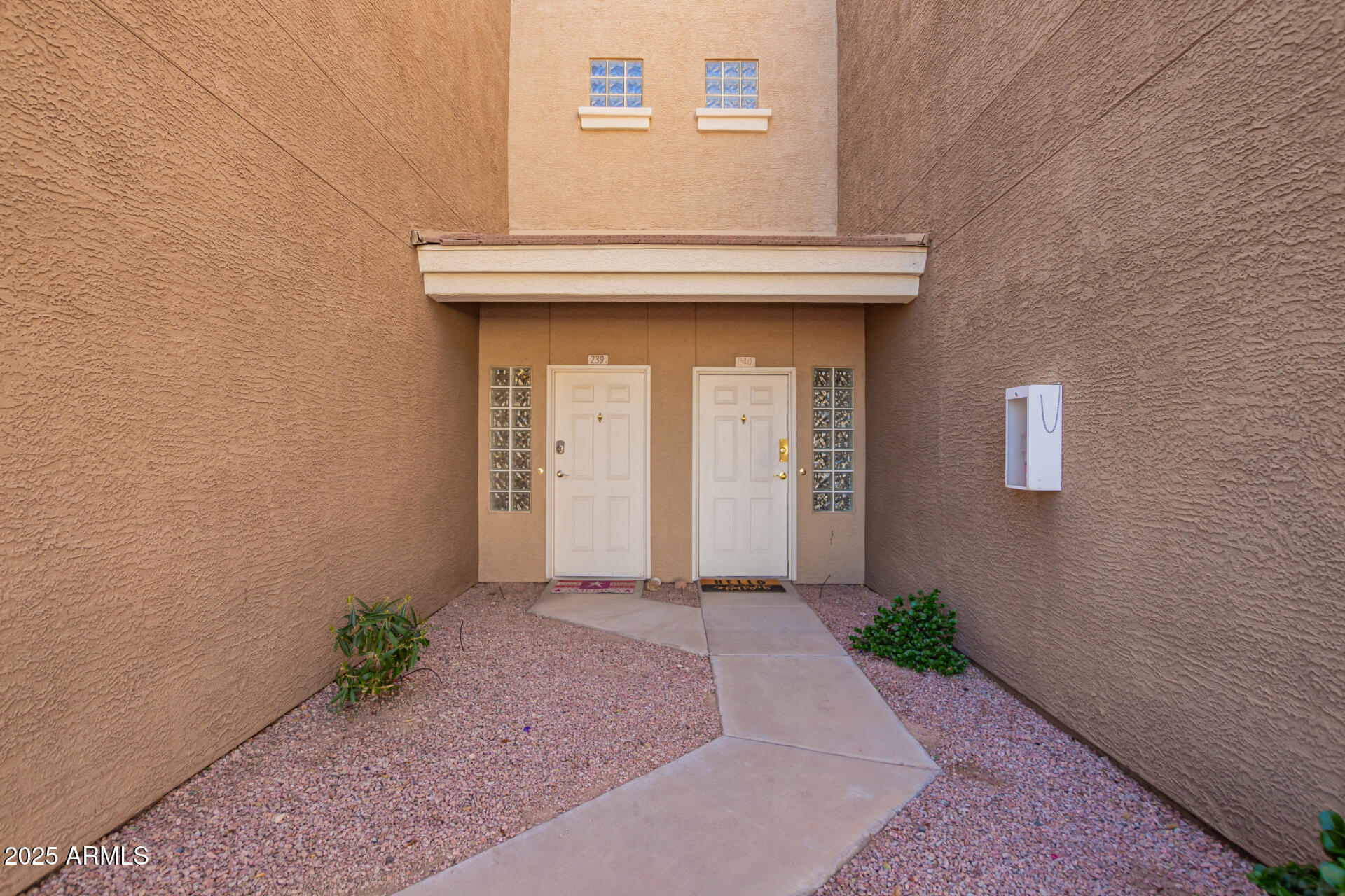Property Photo:  1335 E June Street 239  AZ 85203 