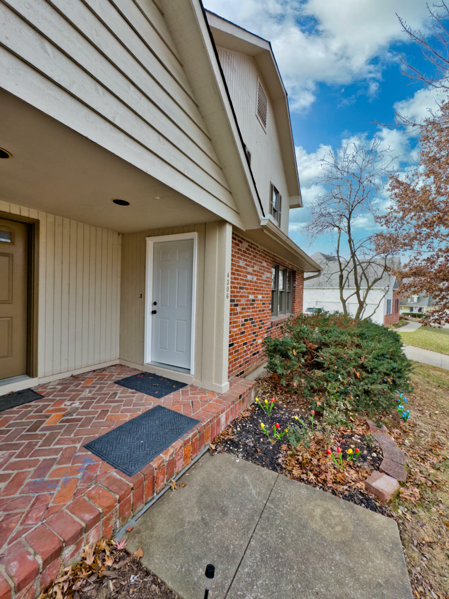 Property Photo:  4306 Mt Carmel Ln  MO 65203 