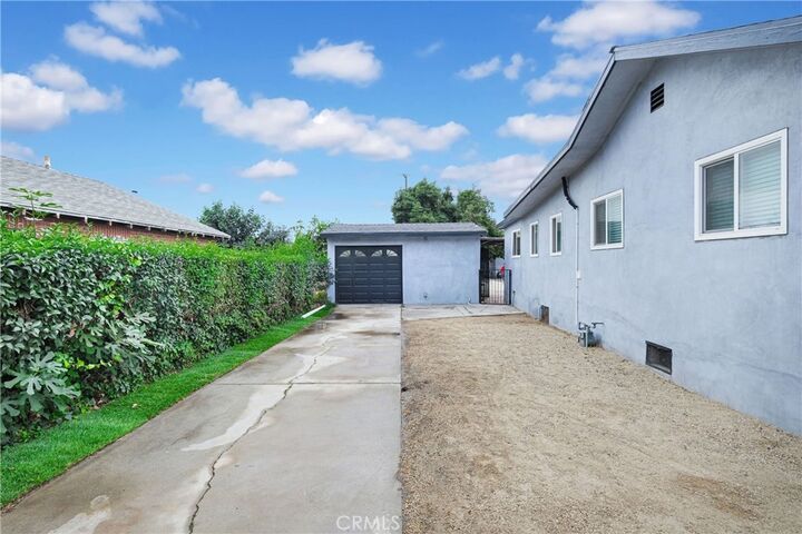 Property Photo:  12701 Harris Avenue  CA 90262 