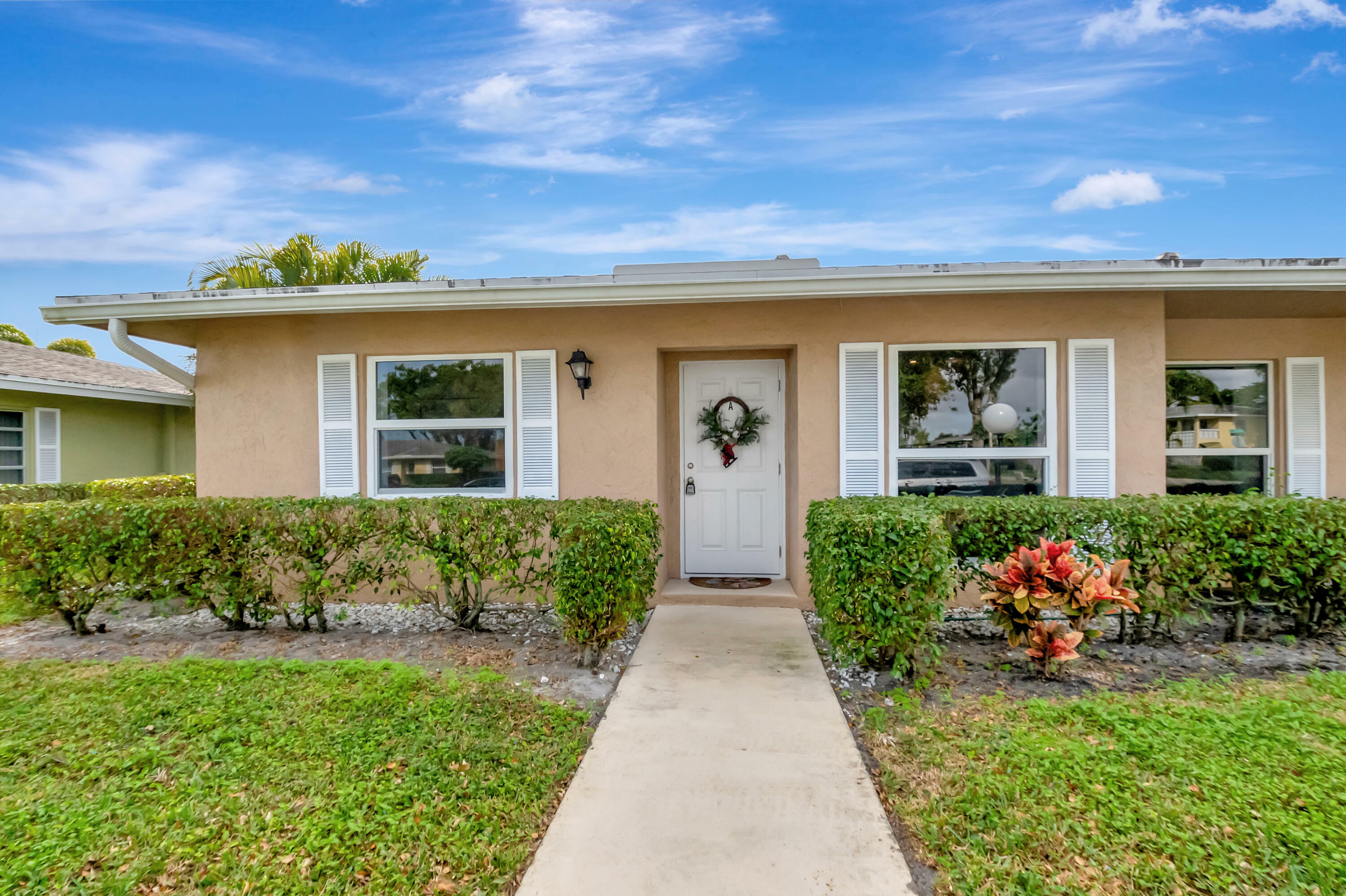 Property Photo:  2540 Juniper Drive 28-A  FL 33445 