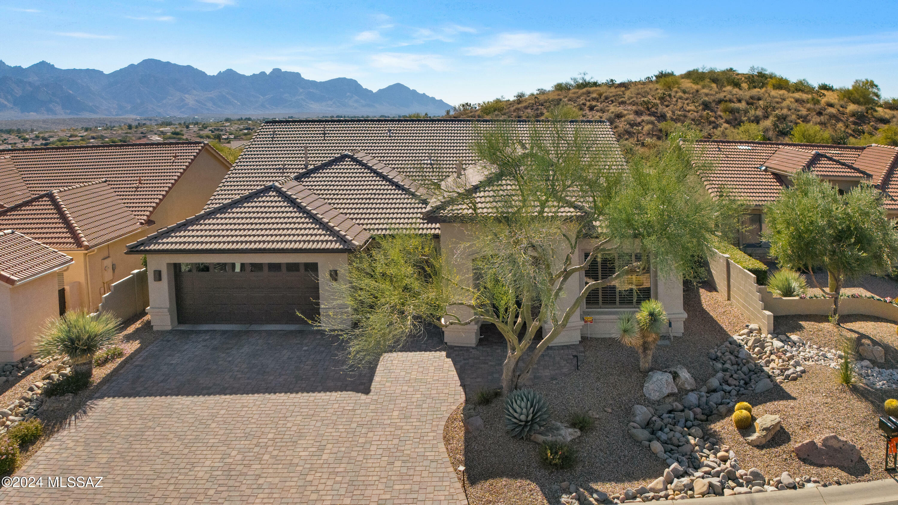 Property Photo:  62447 E Sandwood Drive  AZ 85739 