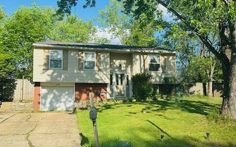 Property Photo: 129 Skyline Dr PA 15239