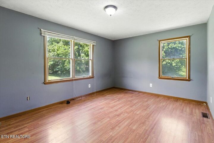 Property Photo: 505 S South 38th St St KY 40965