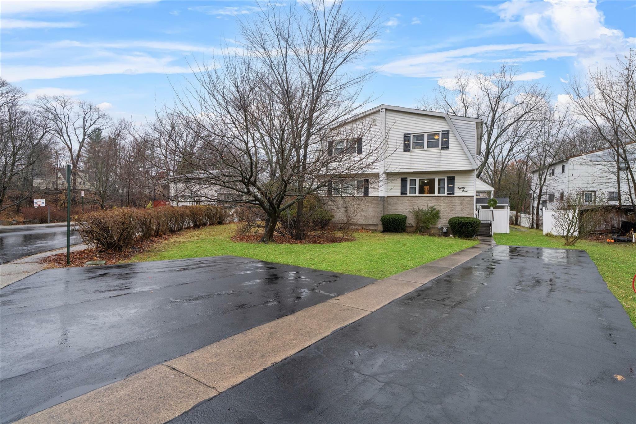 Property Photo:  89 Lonergan Drive  NY 10901 