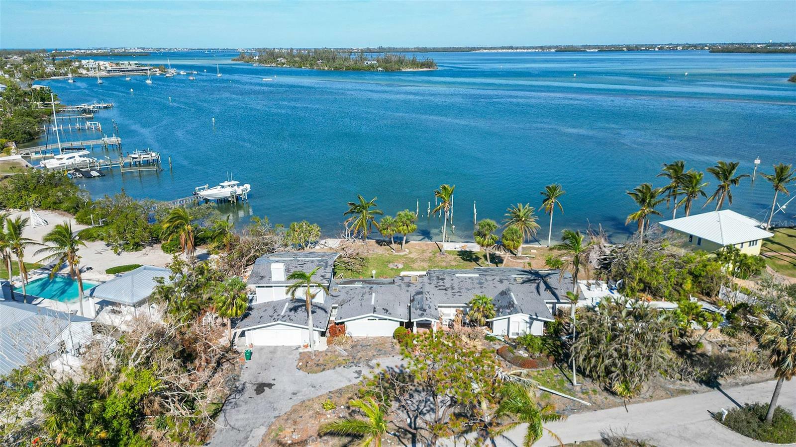 Property Photo:  6516 Bayou Hammock Road  FL 34228 