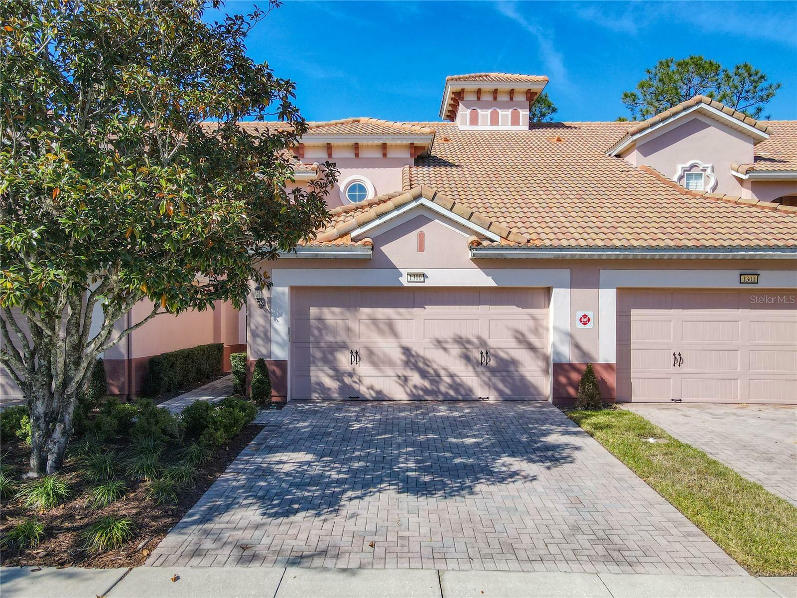 Property Photo: 1300 Gilford Point Lane 1300 FL 33896