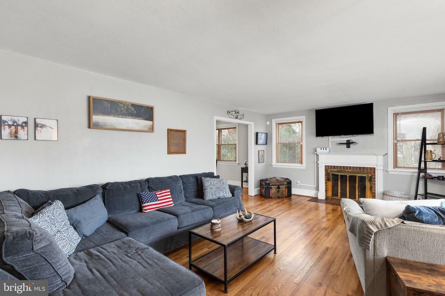 Property Photo:  313 King Street  MD 21921 