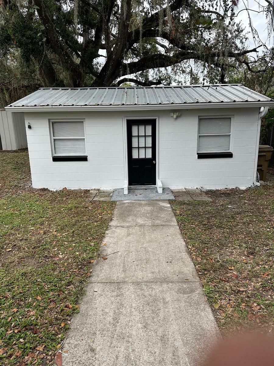 Property Photo:  1635 Evergreen Street C  FL 34746 