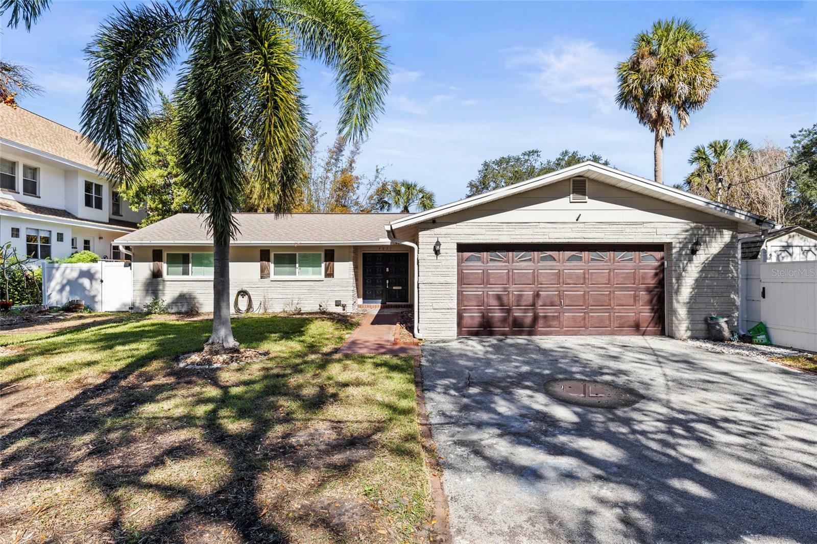 Property Photo:  4831 W San Miguel Street  FL 33629 