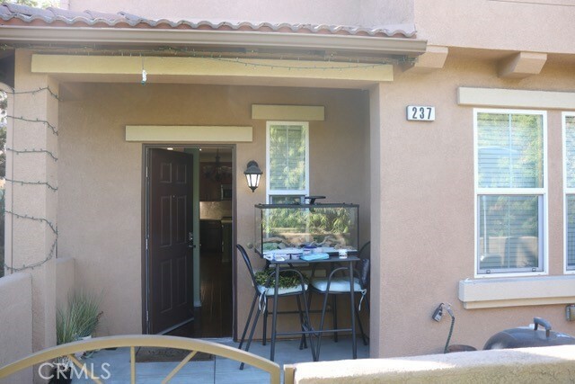 Property Photo:  237 West Linden Drive  CA 92865 