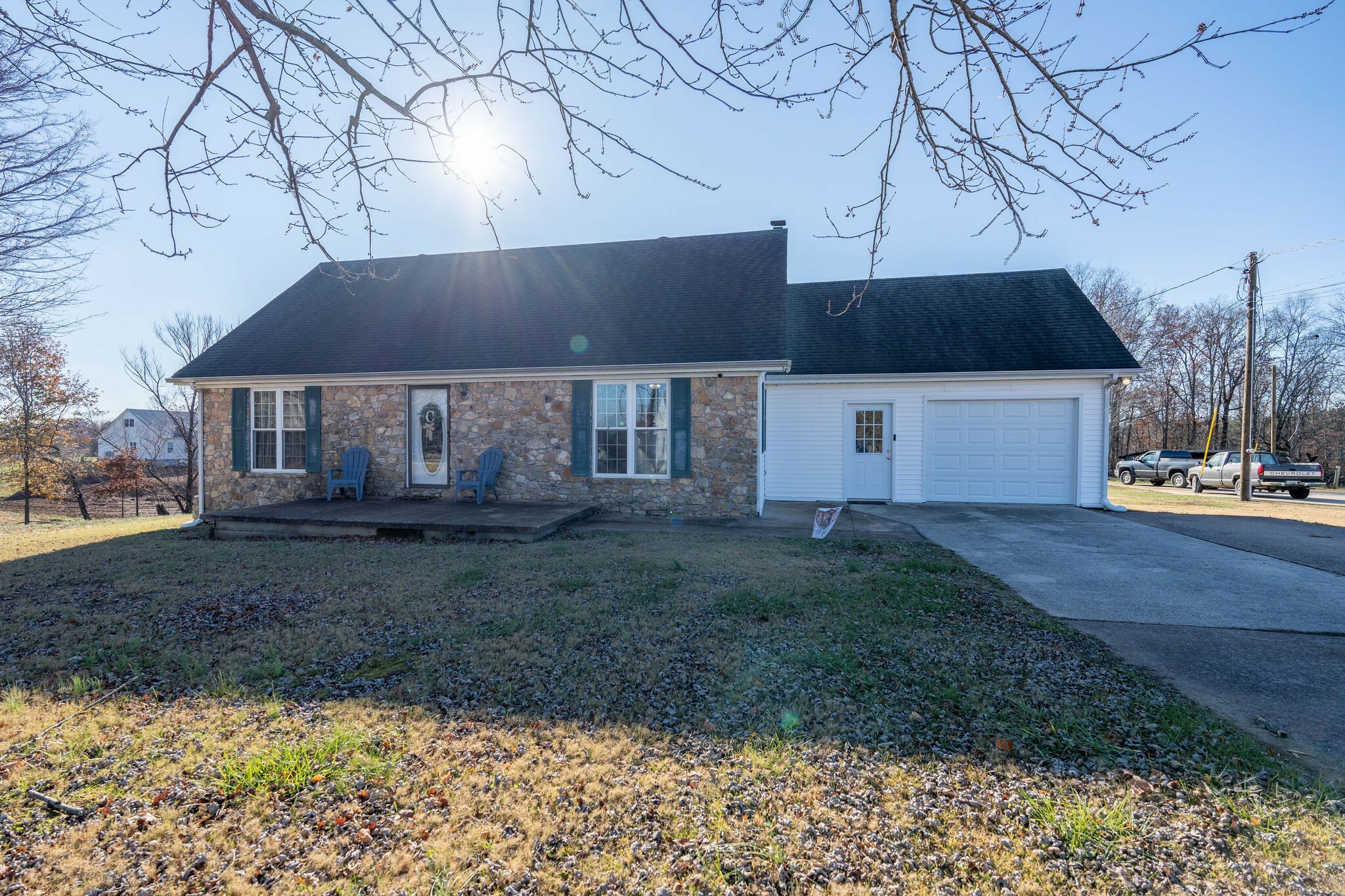 103 Daniel Cir  Collinwood TN 38450 photo