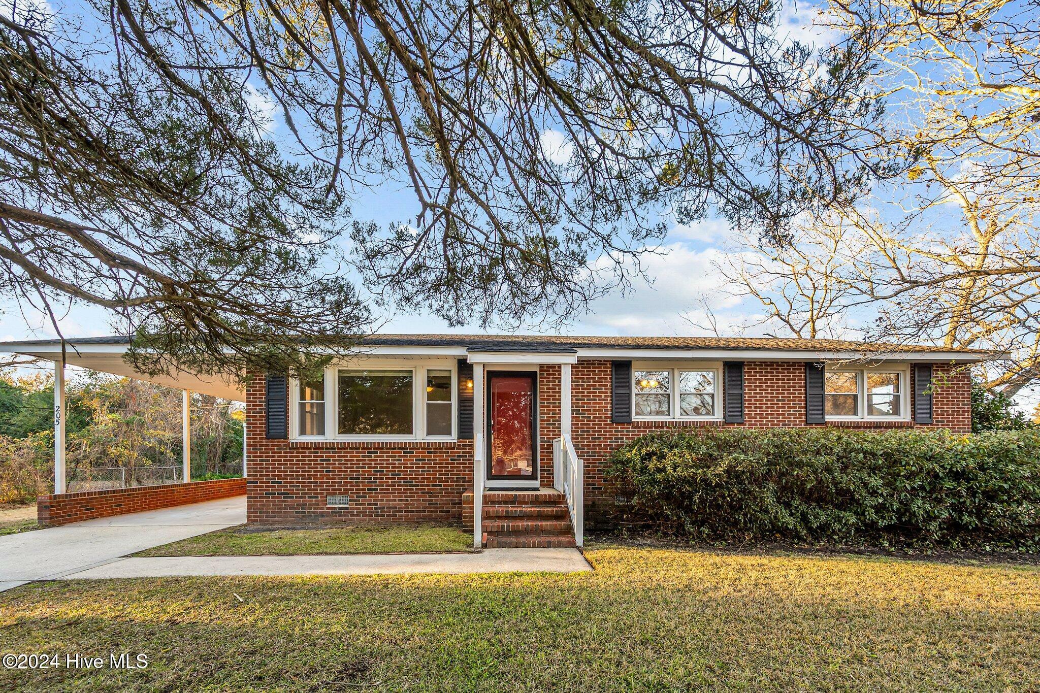 Property Photo:  205 Regalwood Drive  NC 28546 
