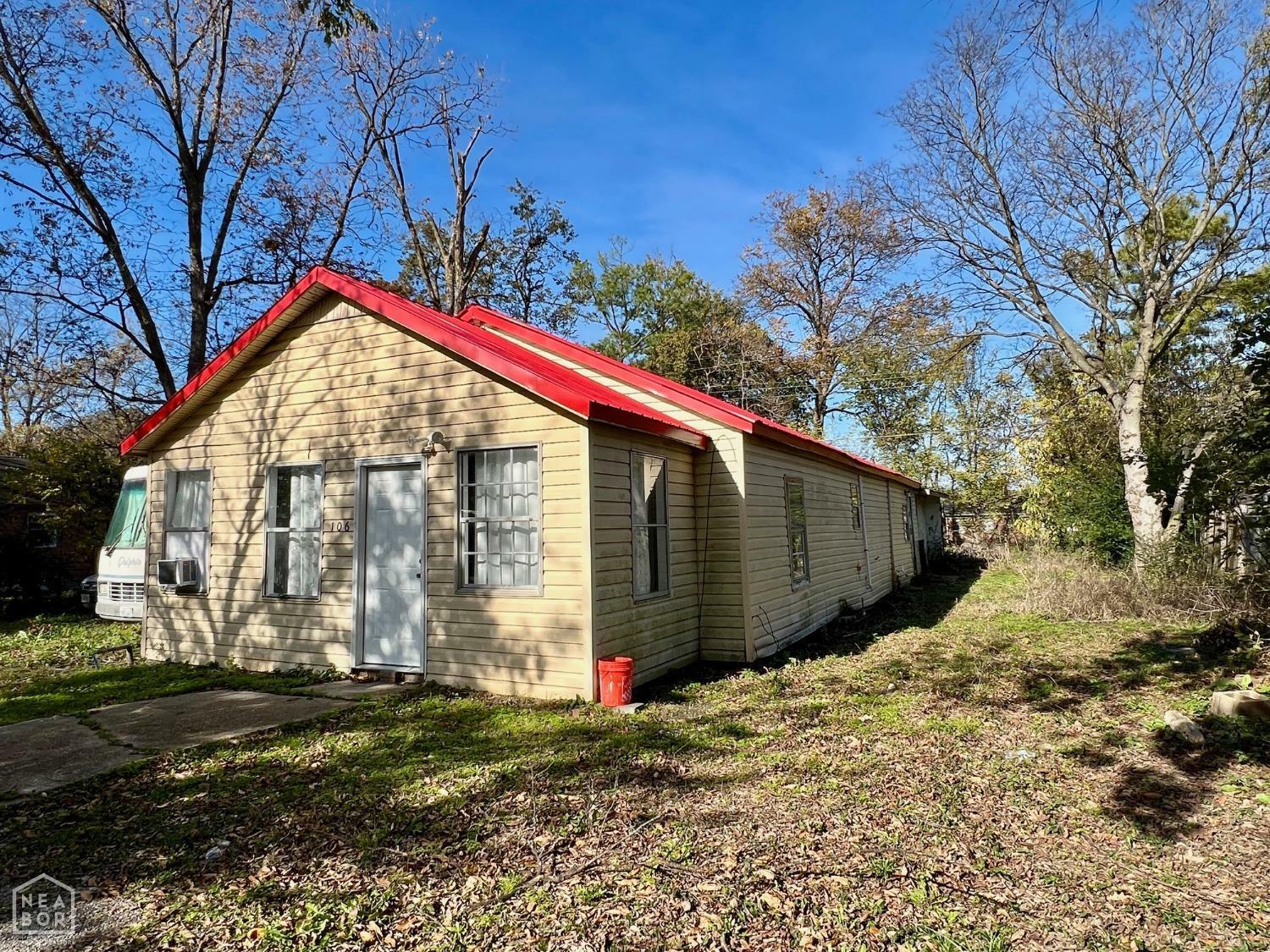 Property Photo:  106 Adams Street  AR 72351 