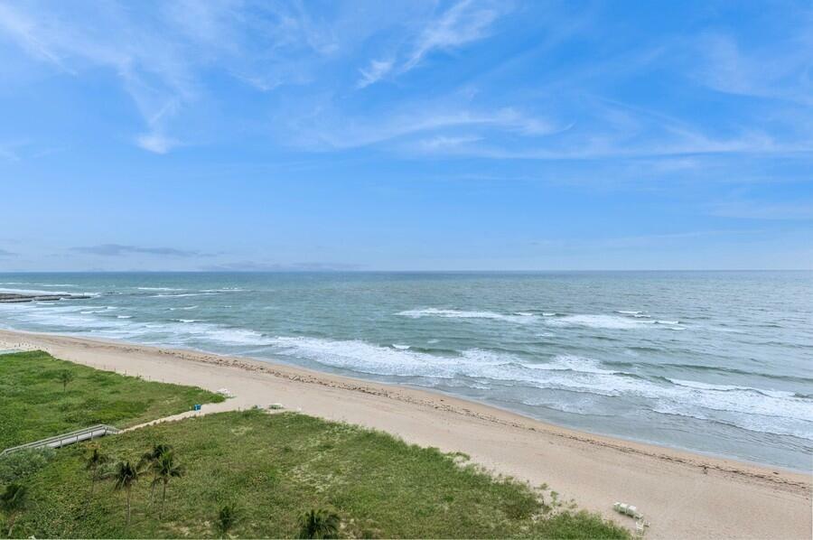 Property Photo:  1500 S Ocean Boulevard S-1002  FL 33432 