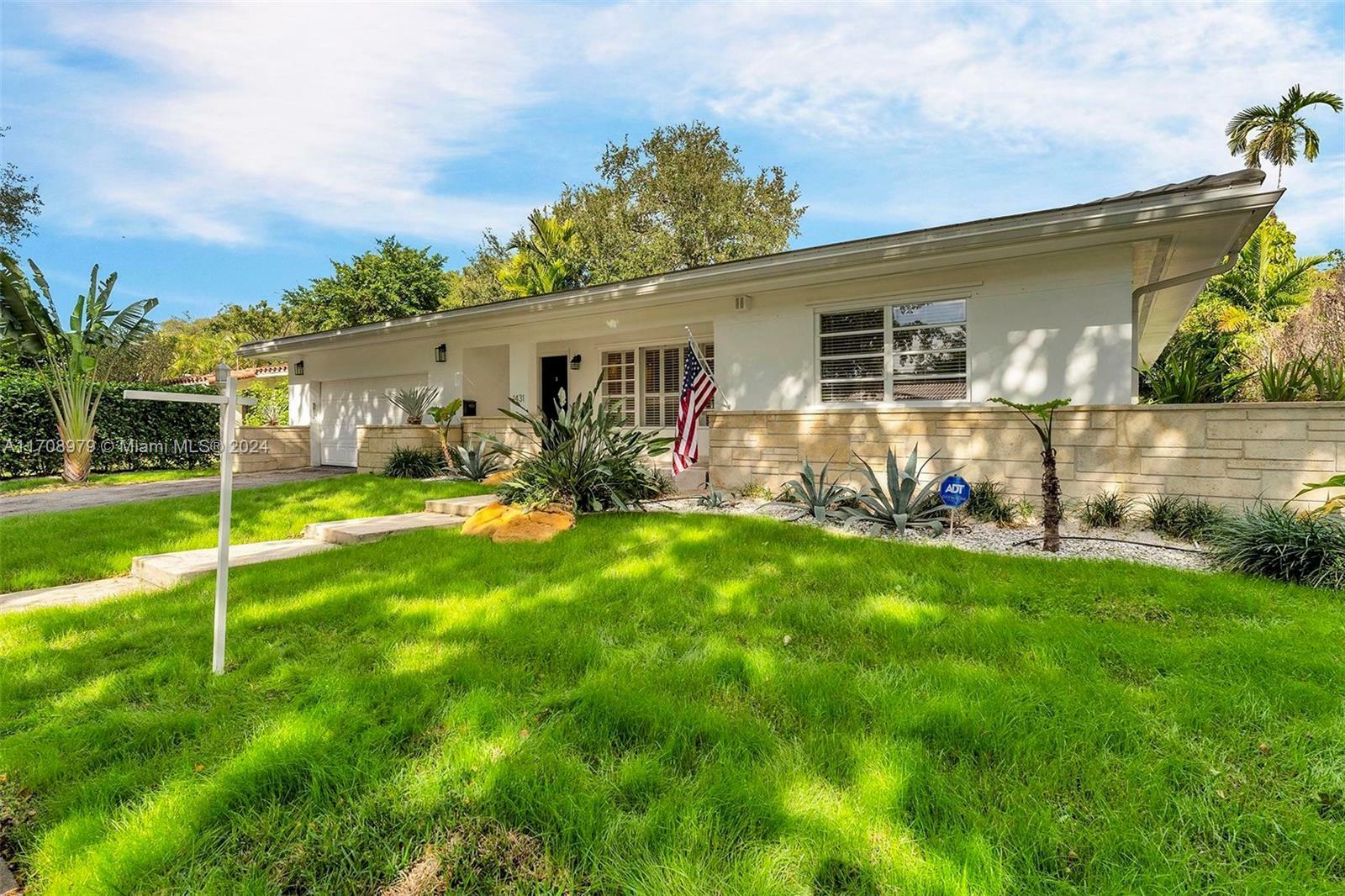 Property Photo:  1431 Ancona Ave  FL 33146 