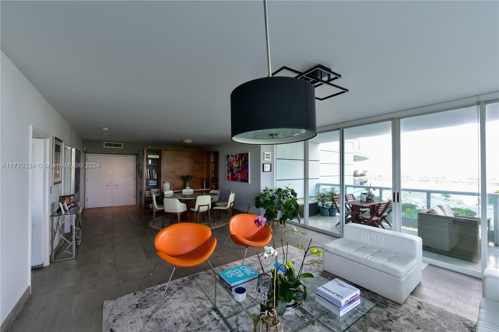 Property Photo:  2127 Brickell Ave 1005  FL 33129 