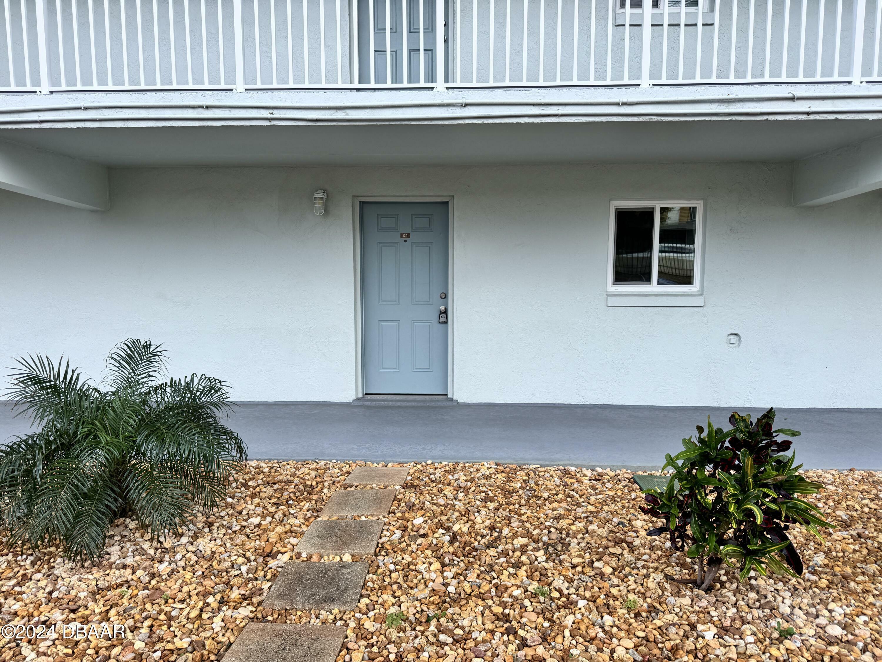 Property Photo:  100 Silver Beach Avenue  FL 32118 