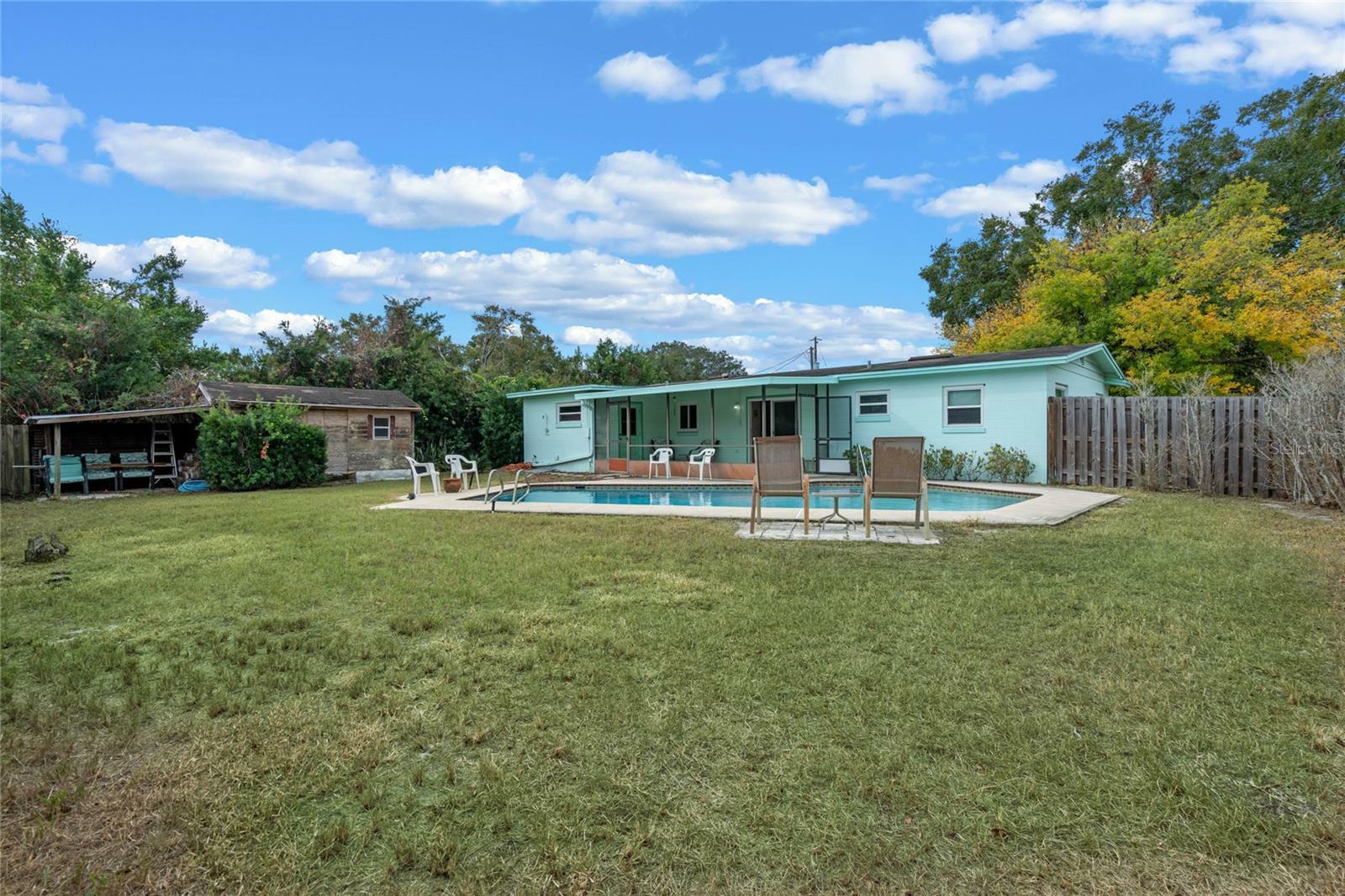 Property Photo:  805 Ridgefield Avenue  FL 34761 