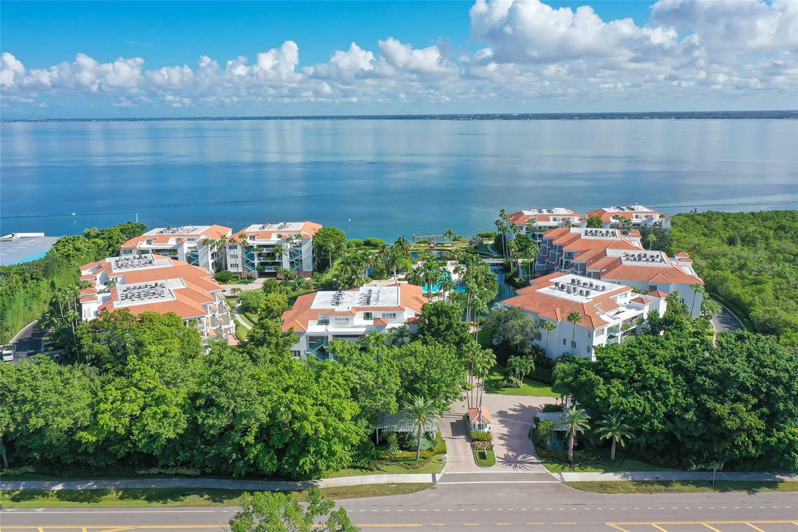 Property Photo:  350 Gulf Of Mexico Drive 211  FL 34228 