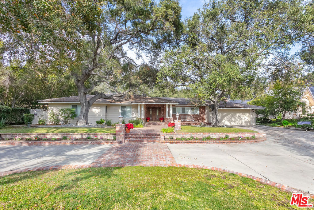 Property Photo: 121 Hacienda Drive CA 91006