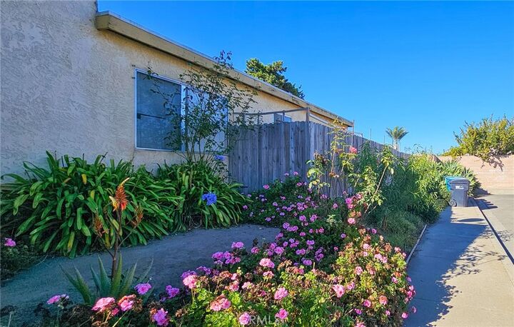 Property Photo: 4803 Sanchez Drive CA 93434