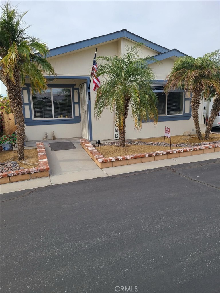 69525 Dillon Road 106  Desert Hot Springs CA 92241 photo
