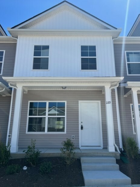 Property Photo:  220 Tara Ct  TN 38401 