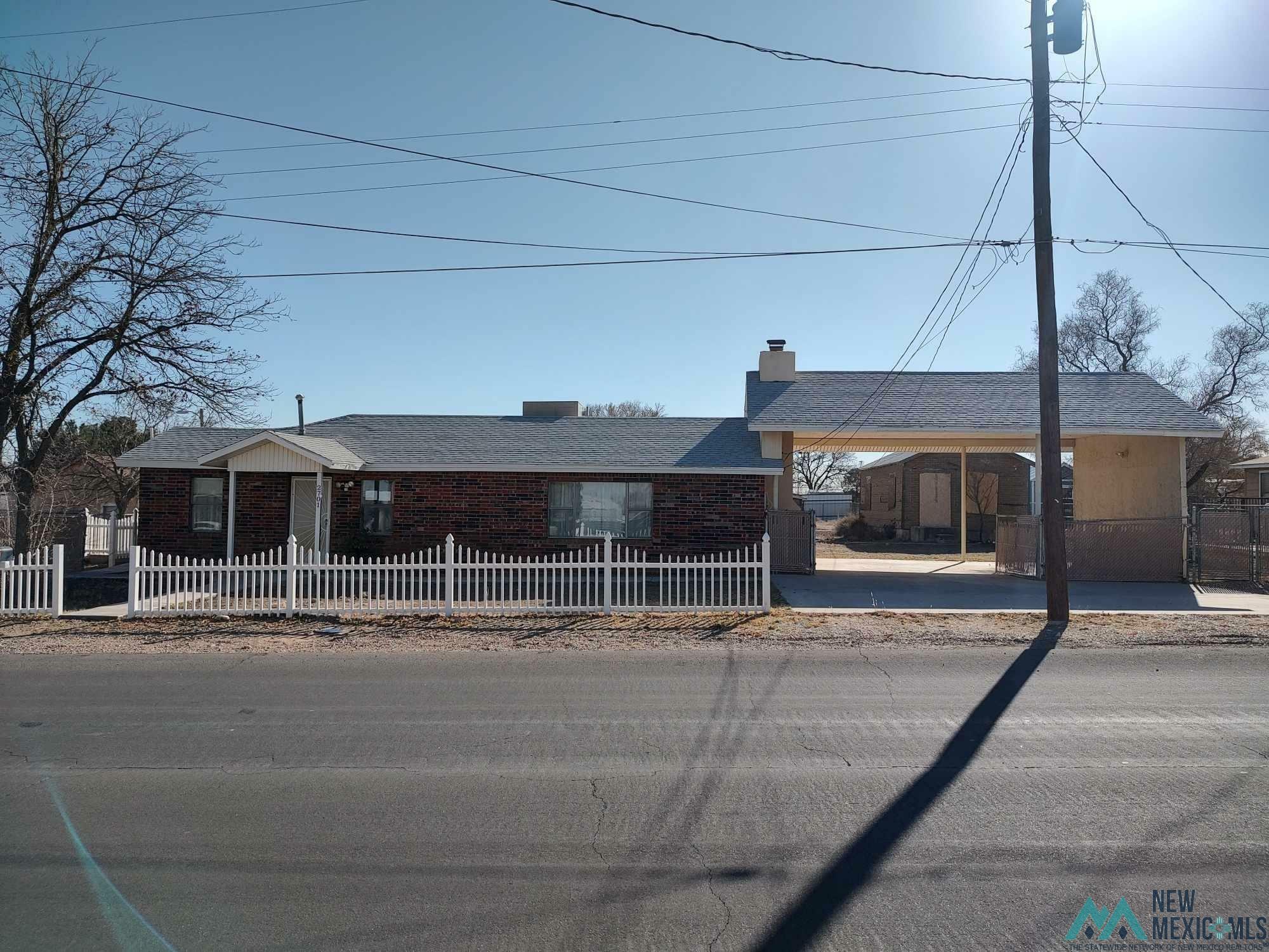 Property Photo: 2701 Mountain View Drive NM 88101
