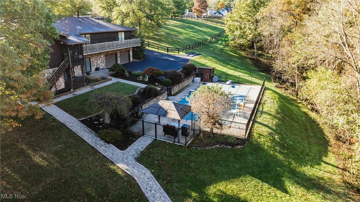 Property Photo:  72 W Wildwood Drive  WV 26101 